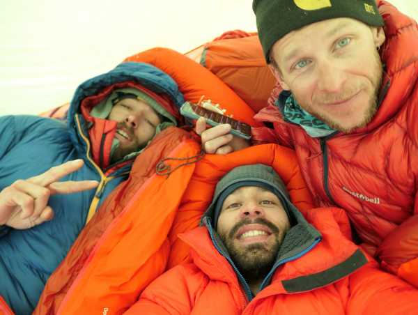 Enlarged view: Selfie with 3 Climbers