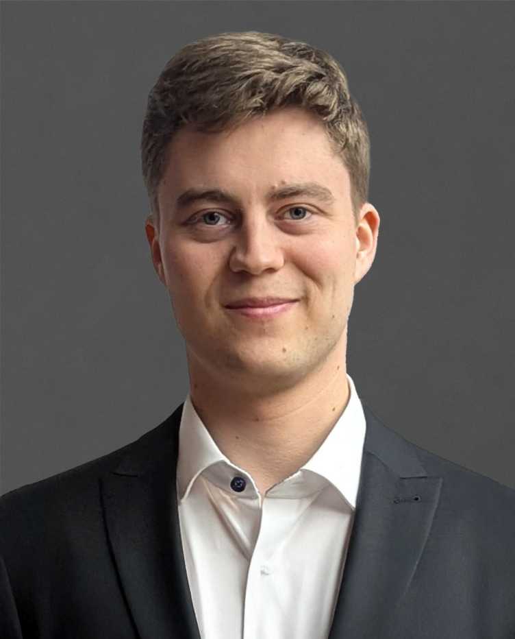 Enlarged view: Portrait of Max-Ole von Waldow